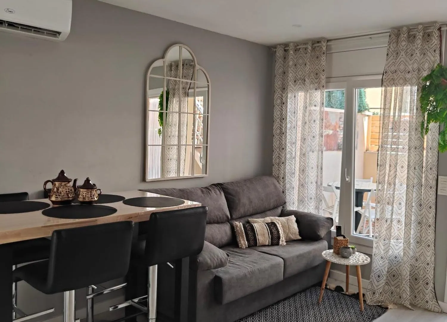 Apartamento Jardines De Babilonia! Wifi! Playa! Port Aventura! Salou Appartement